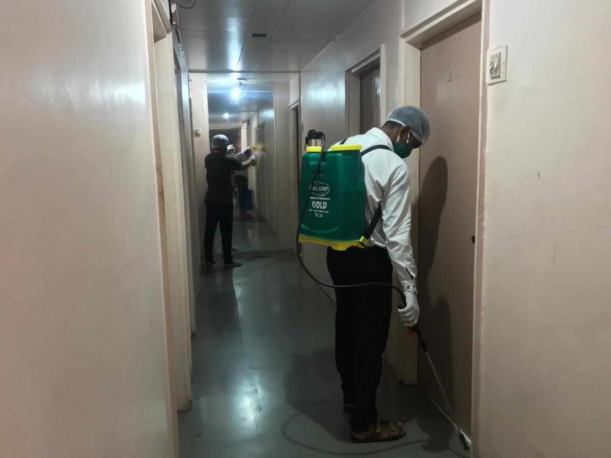 Hotel Maurya Residency *