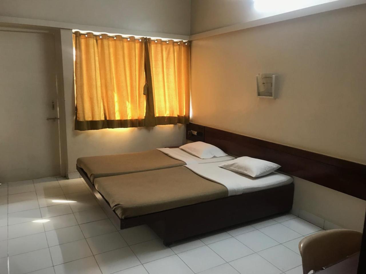 Hotel Maurya Residency